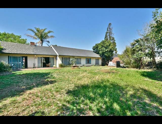 3 BEDROOM HOUSE FOR SALE IN BRACKENDOWNS